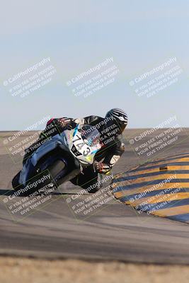 media/Dec-15-2023-Apex Assassins (Fri) [[91f19fb1c7]]/Trackday 1/Session 4 (Turn 12)/